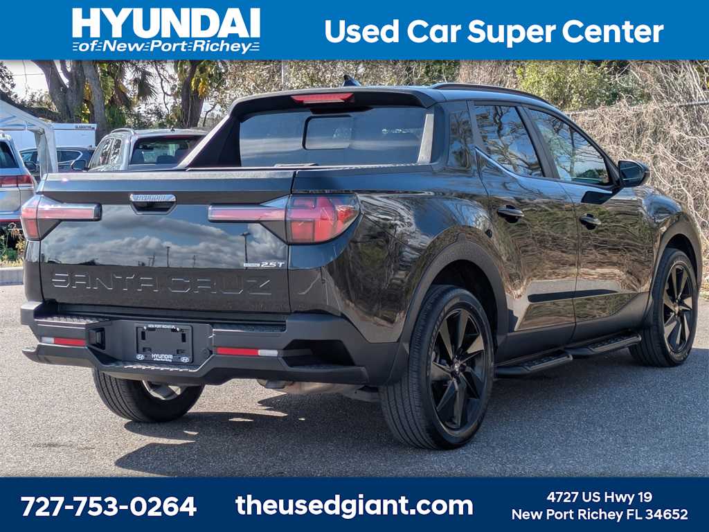 Thumbnail: 2023 Hyundai Santa Cruz - 5