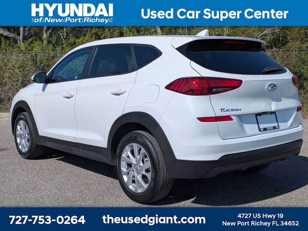Thumbnail: 2021 Hyundai Tucson - 3