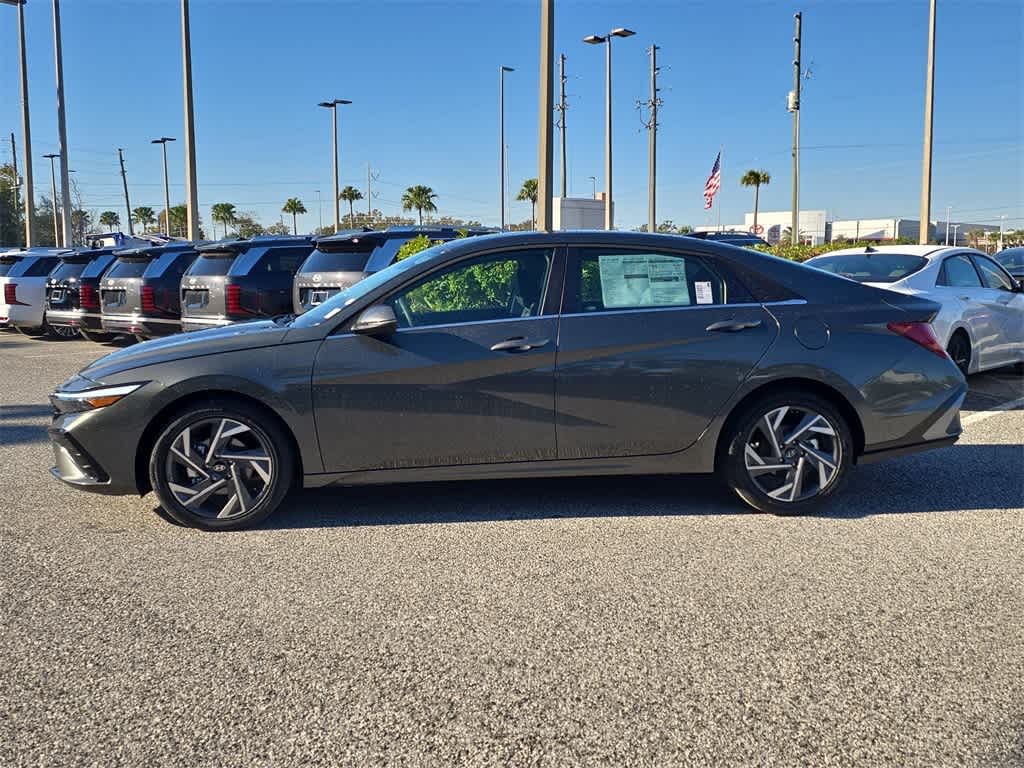 Thumbnail: 2026 Hyundai Elantra - 3