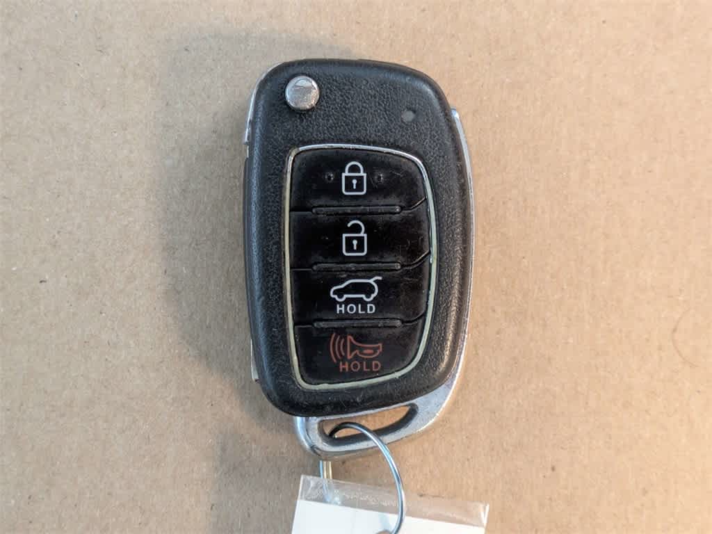 Thumbnail: 2017 Hyundai Santa Fe - 33