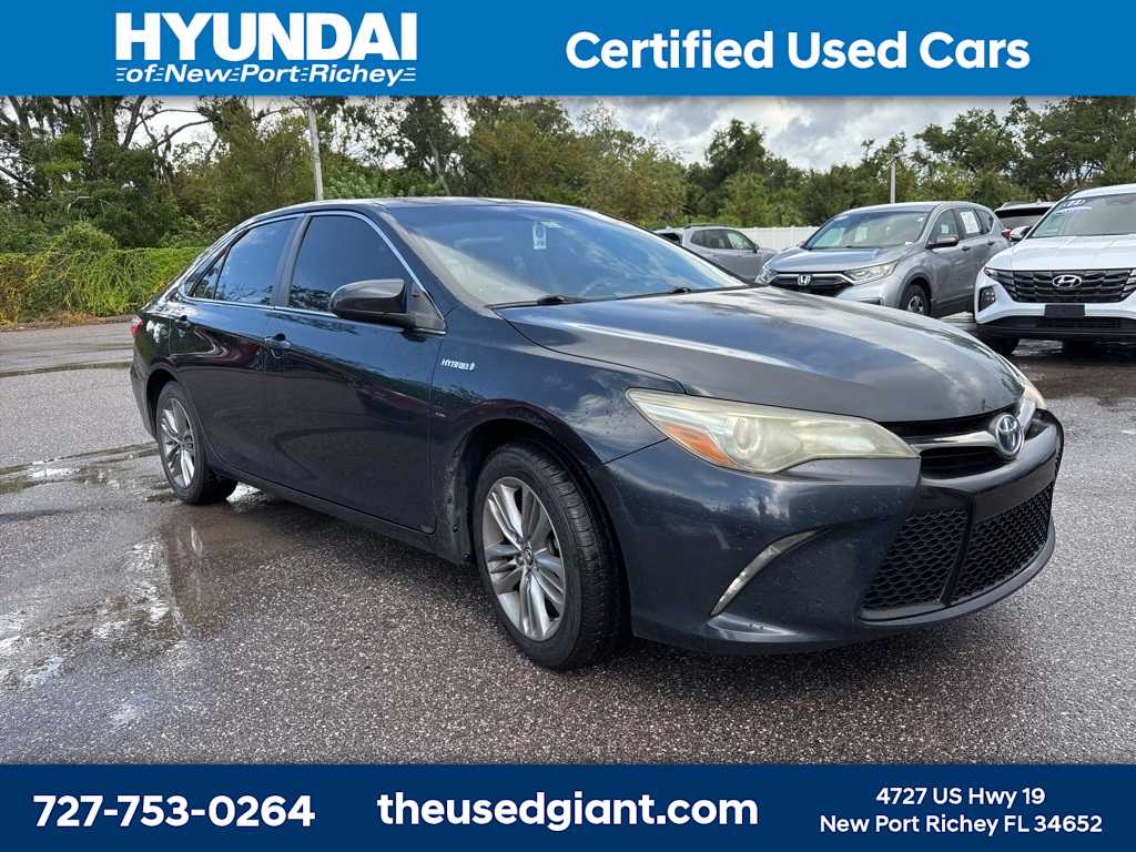 Thumbnail: 2015 Toyota Camry - 4