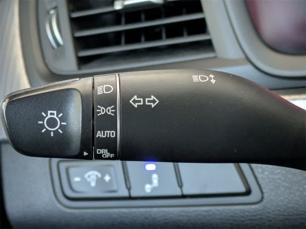 Thumbnail: 2018 Hyundai Sonata - 31