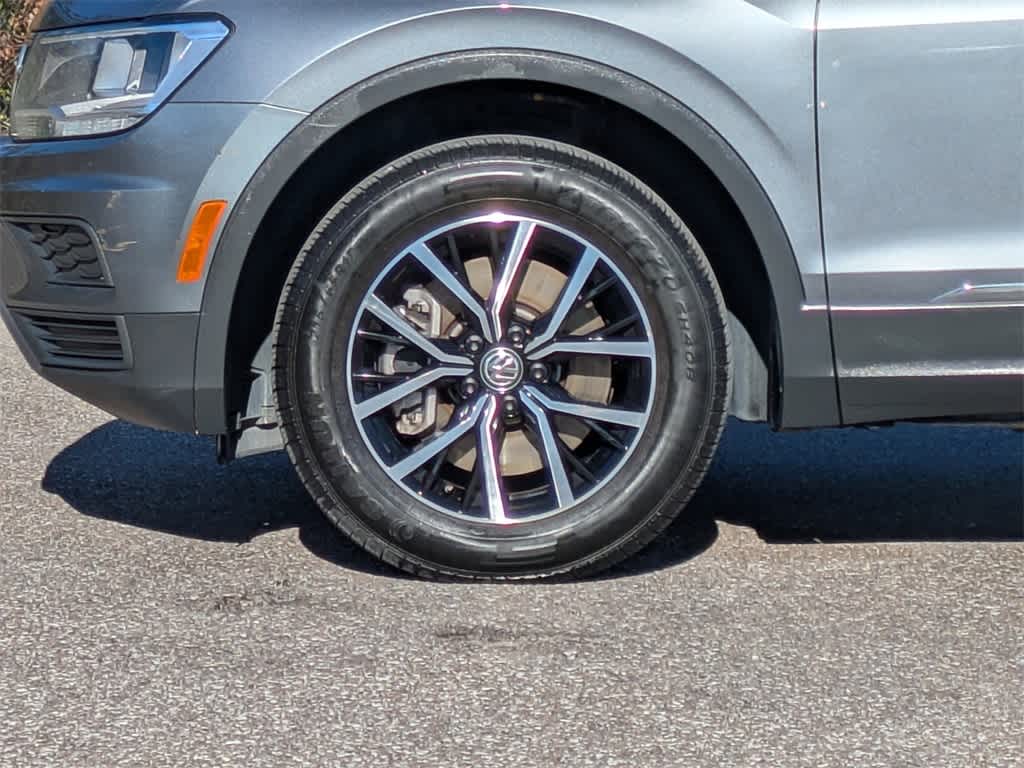 Thumbnail: 2021 Volkswagen Tiguan - 10