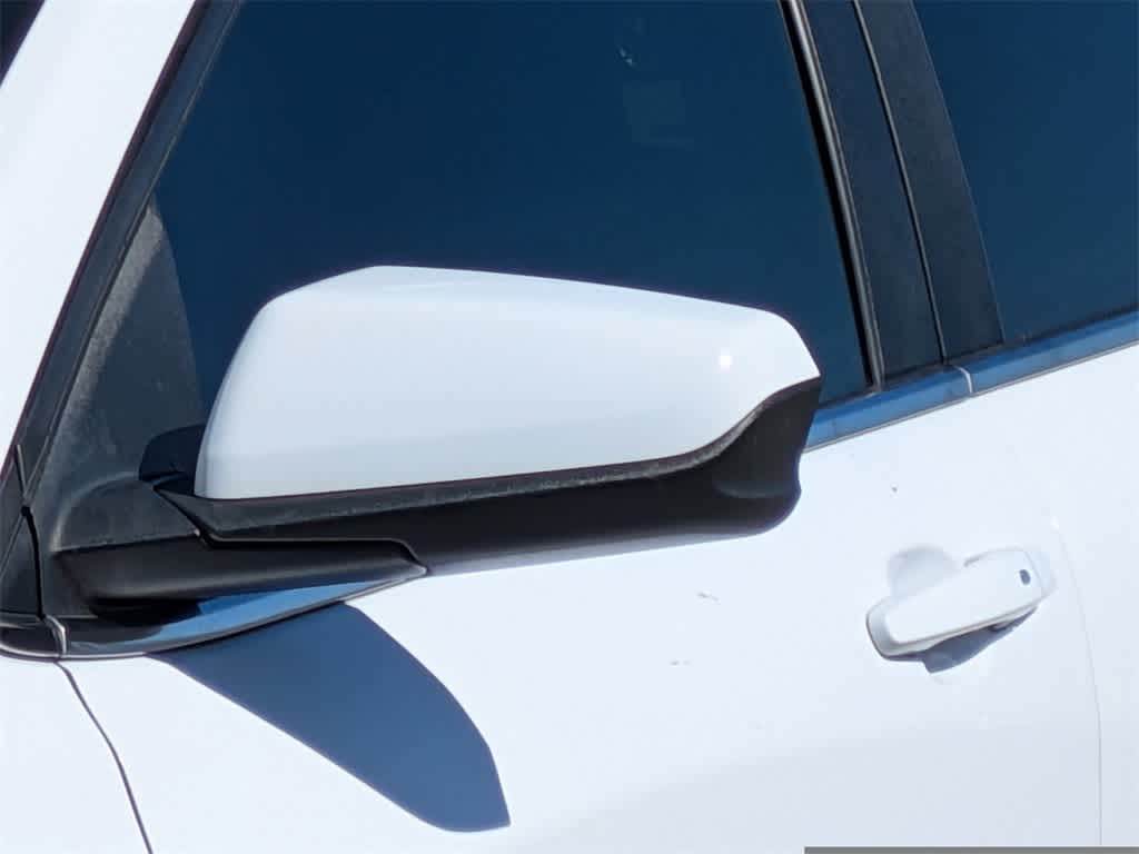 Thumbnail: 2021 Chevrolet Equinox - 11