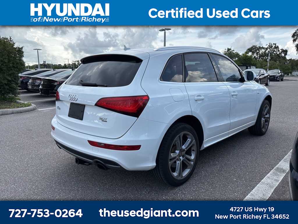 Thumbnail: 2013 Audi Q5 - 3