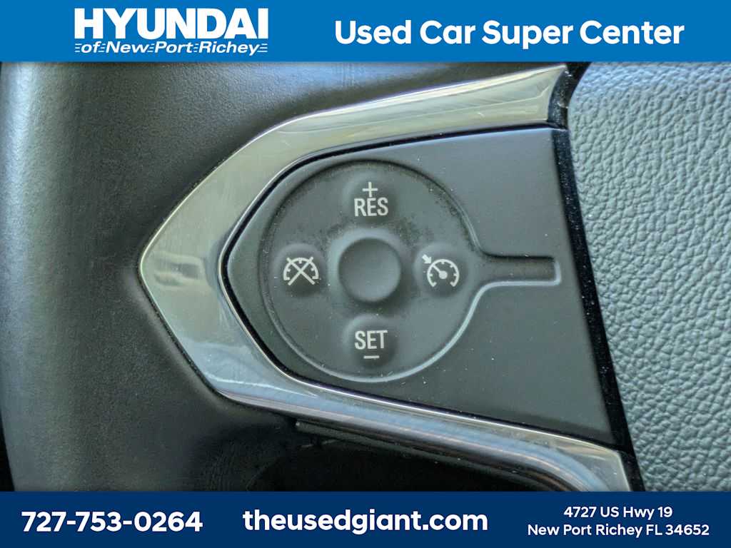 Thumbnail: 2018 Chevrolet Traverse - 36