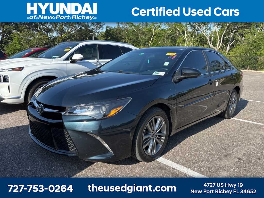 2015 Toyota Camry SE -
                  New Port Richey, FL