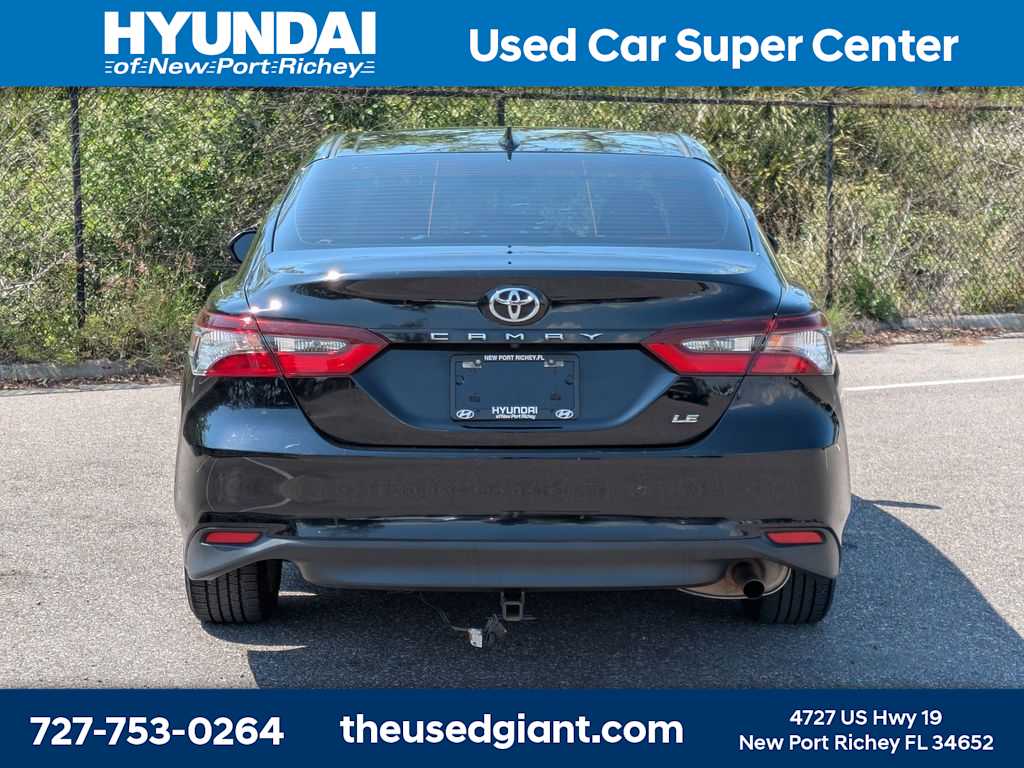 Thumbnail: 2022 Toyota Camry - 4