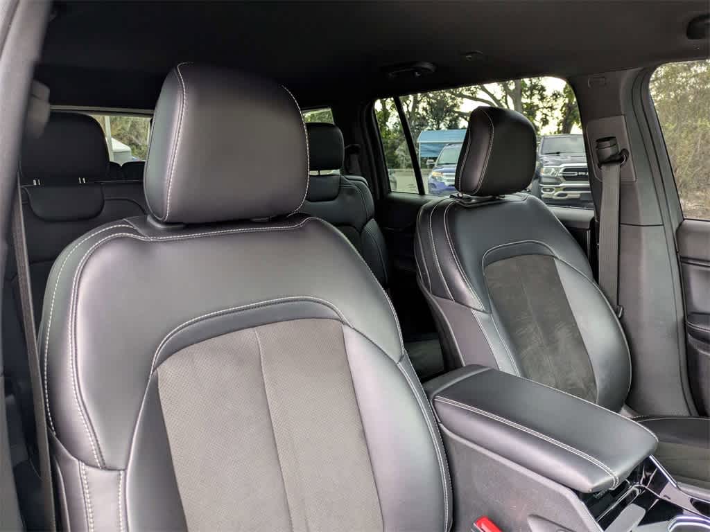 Thumbnail: 2023 Jeep Grand Cherokee L - 6