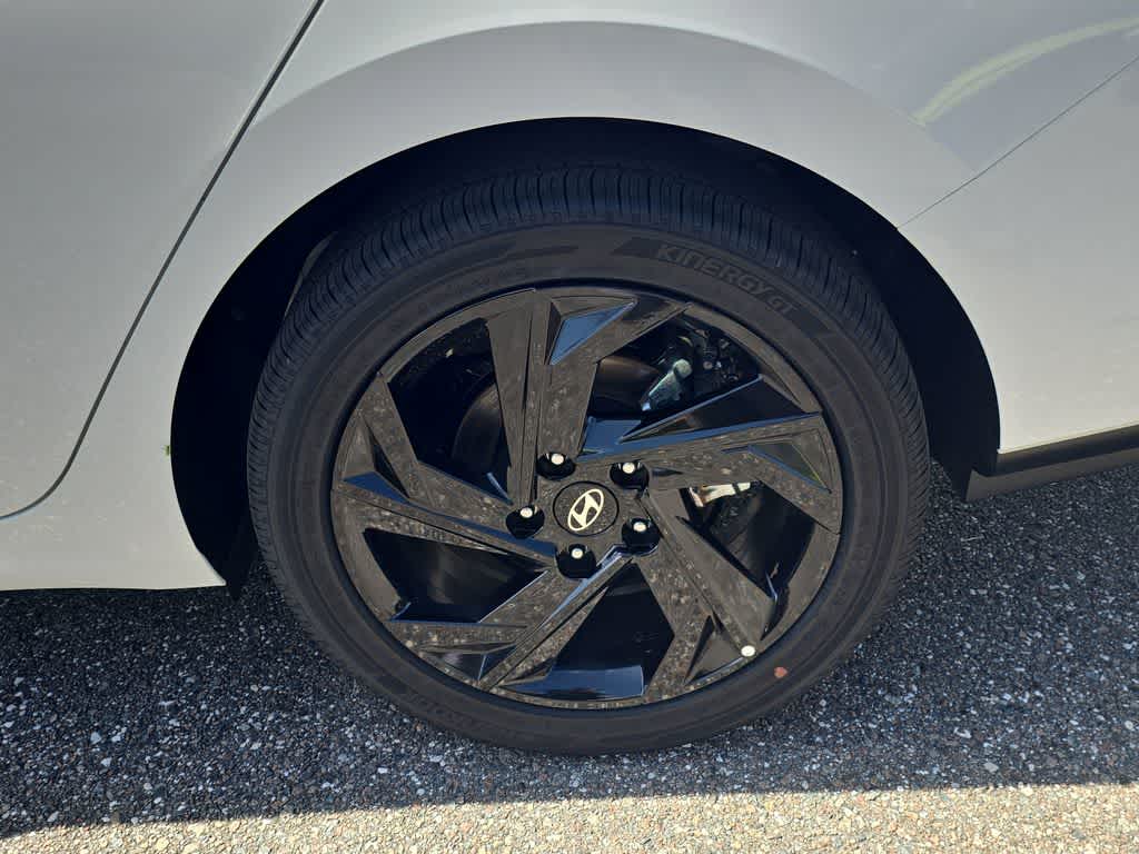 Thumbnail: 2026 Hyundai Elantra - 14