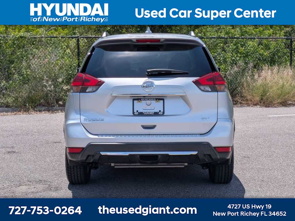 Thumbnail: 2018 Nissan Rogue - 4