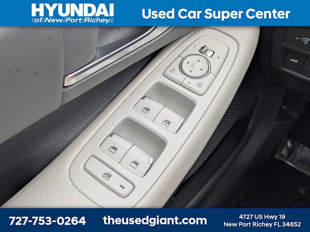 Thumbnail: 2023 Hyundai Sonata - 27