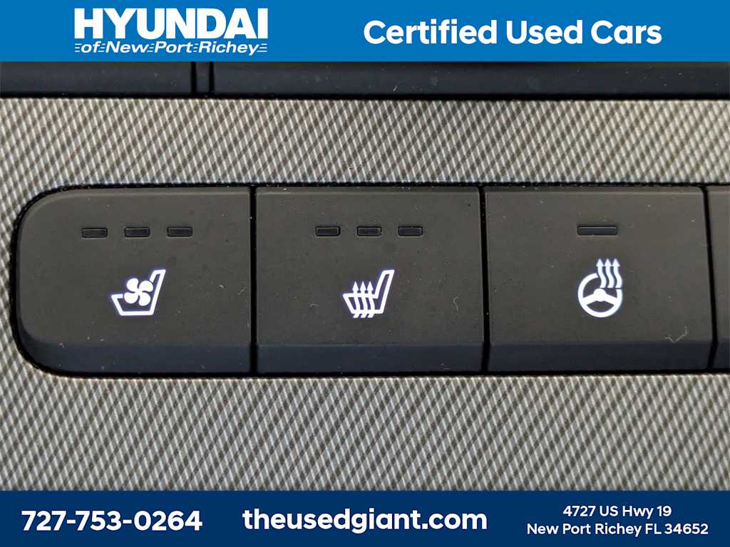 Thumbnail: 2023 Hyundai Palisade - 32