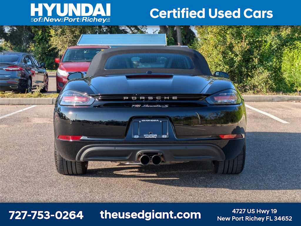 Thumbnail: 2024 Porsche 718 Boxster - 4