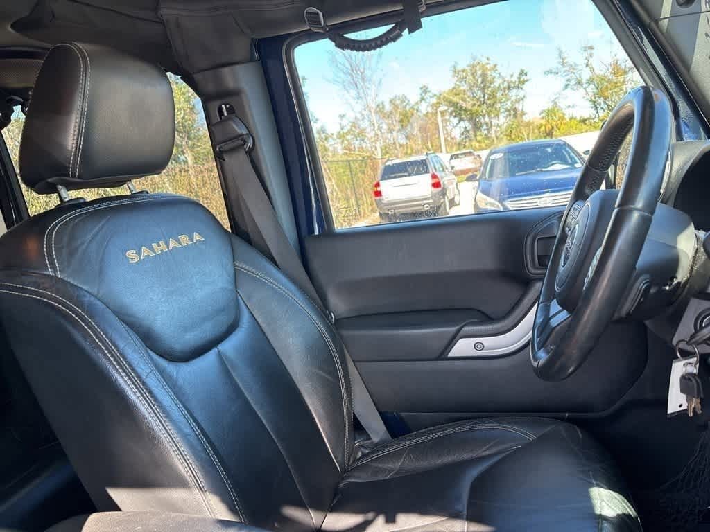 Thumbnail: 2013 Jeep Wrangler - 8