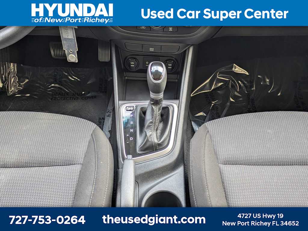 Thumbnail: 2021 Hyundai Accent - 18
