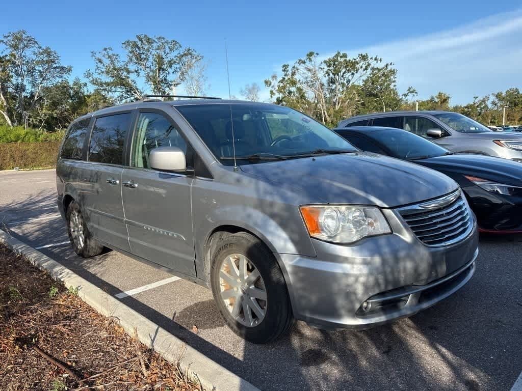 Used 2016 Chrysler Town & Country Touring Van LWB Passenger Van