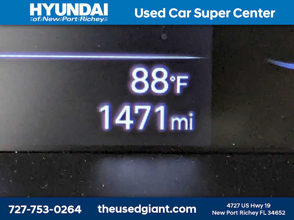 Thumbnail: 2025 Hyundai Elantra - 29