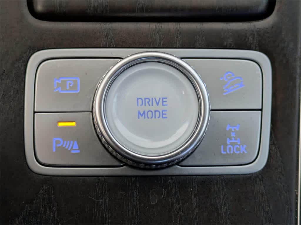 Thumbnail: 2021 Genesis GV80 - 33