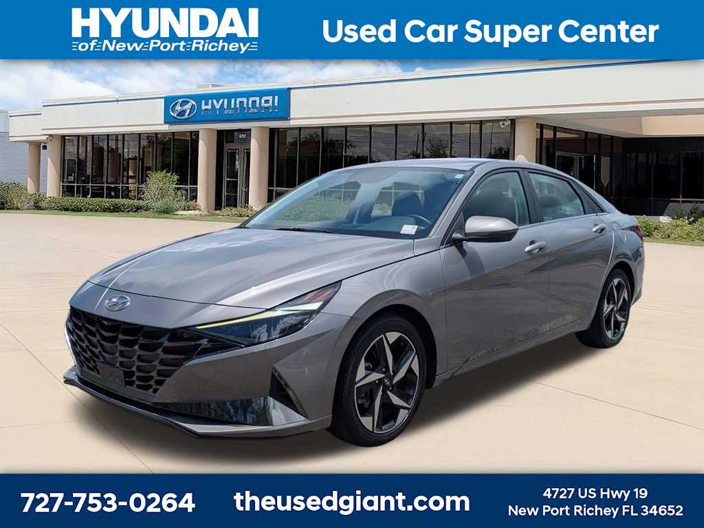 Thumbnail: 2022 Hyundai Elantra - 1