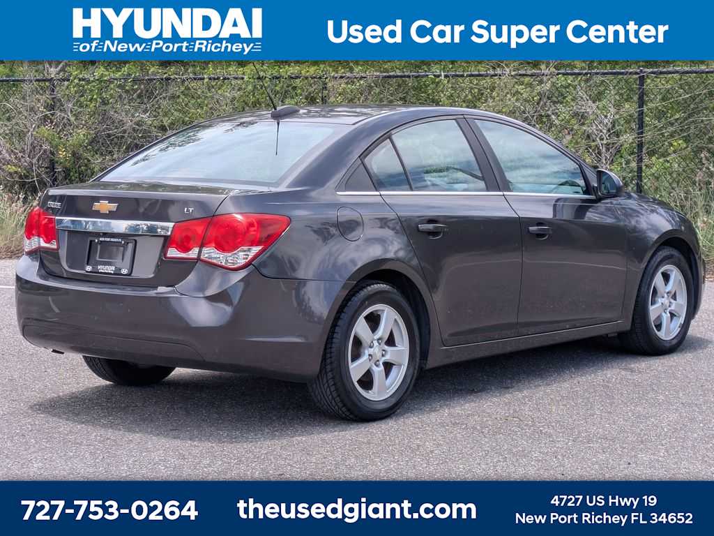 Thumbnail: 2016 Chevrolet Cruze - 5