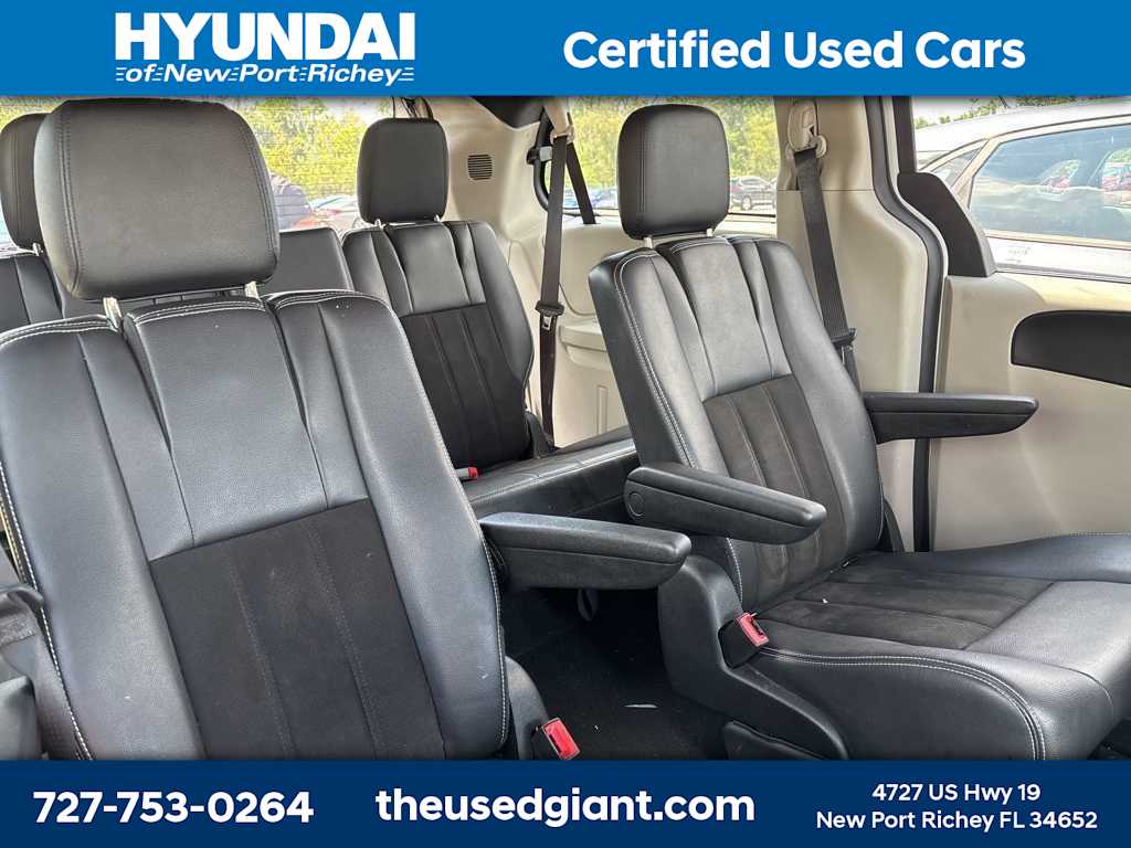 Thumbnail: 2019 Dodge Grand Caravan - 10
