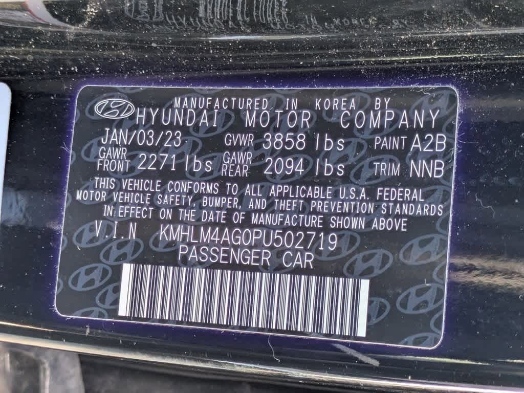 Thumbnail: 2023 Hyundai Elantra - 12