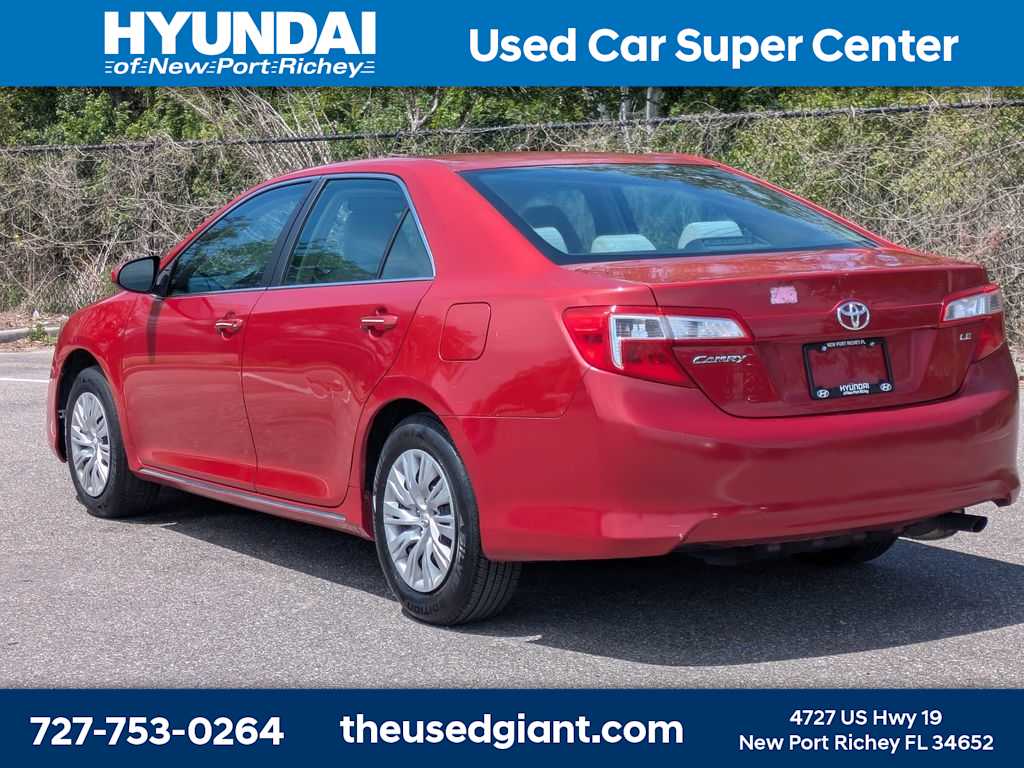 Thumbnail: 2012 Toyota Camry - 3
