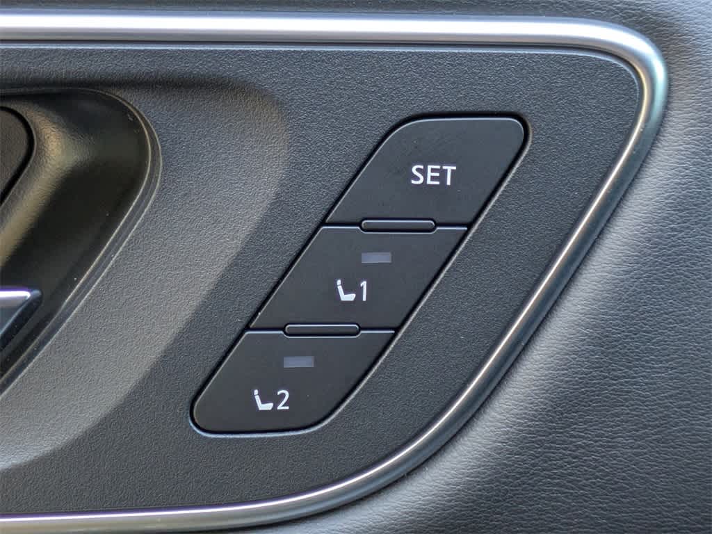 Thumbnail: 2021 Nissan Rogue - 25