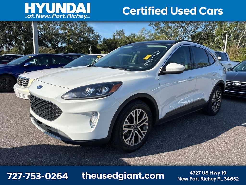 Thumbnail: 2021 Ford Escape - 1