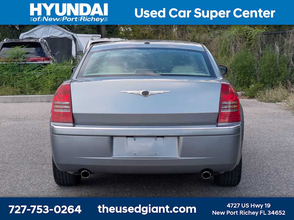 Thumbnail: 2007 Chrysler 300 - 4
