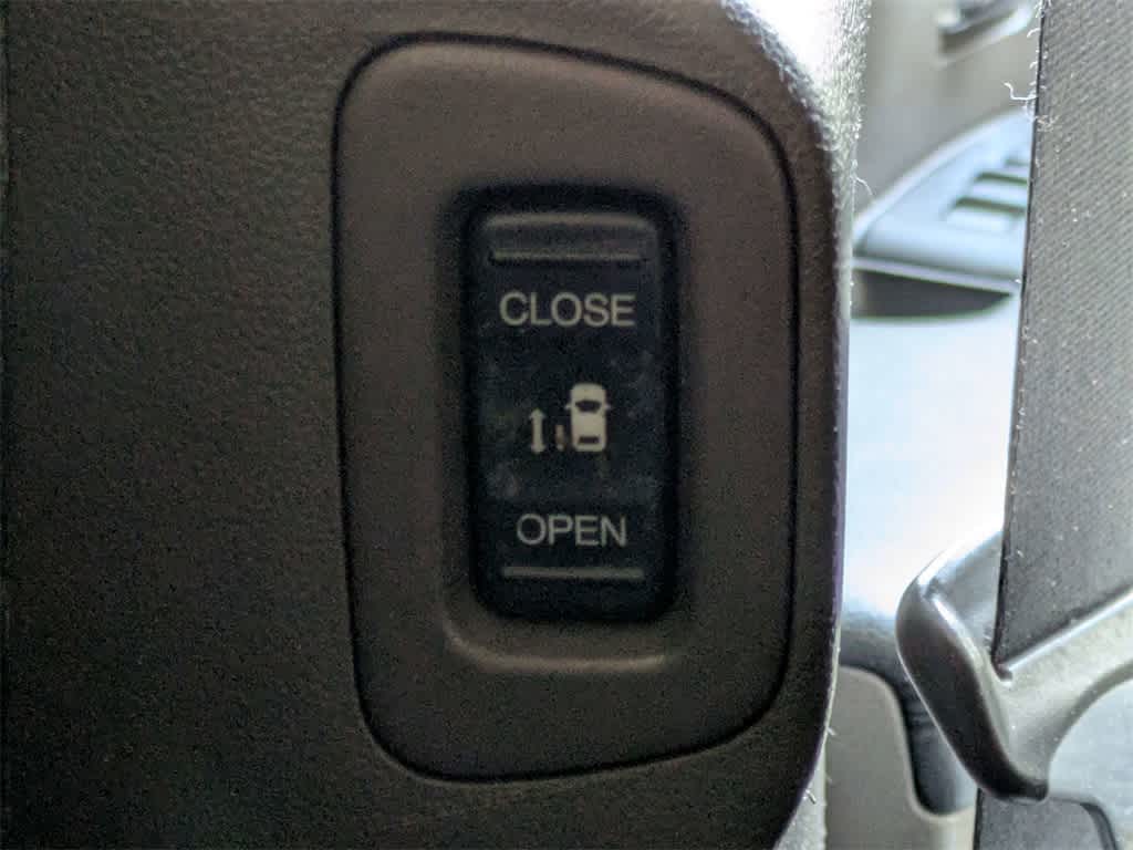 Thumbnail: 2016 Honda Odyssey - 19