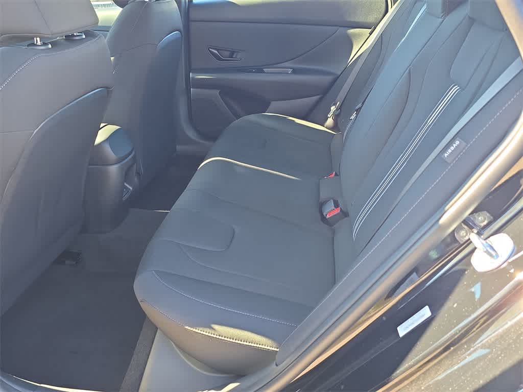 Thumbnail: 2026 Hyundai Elantra - 18