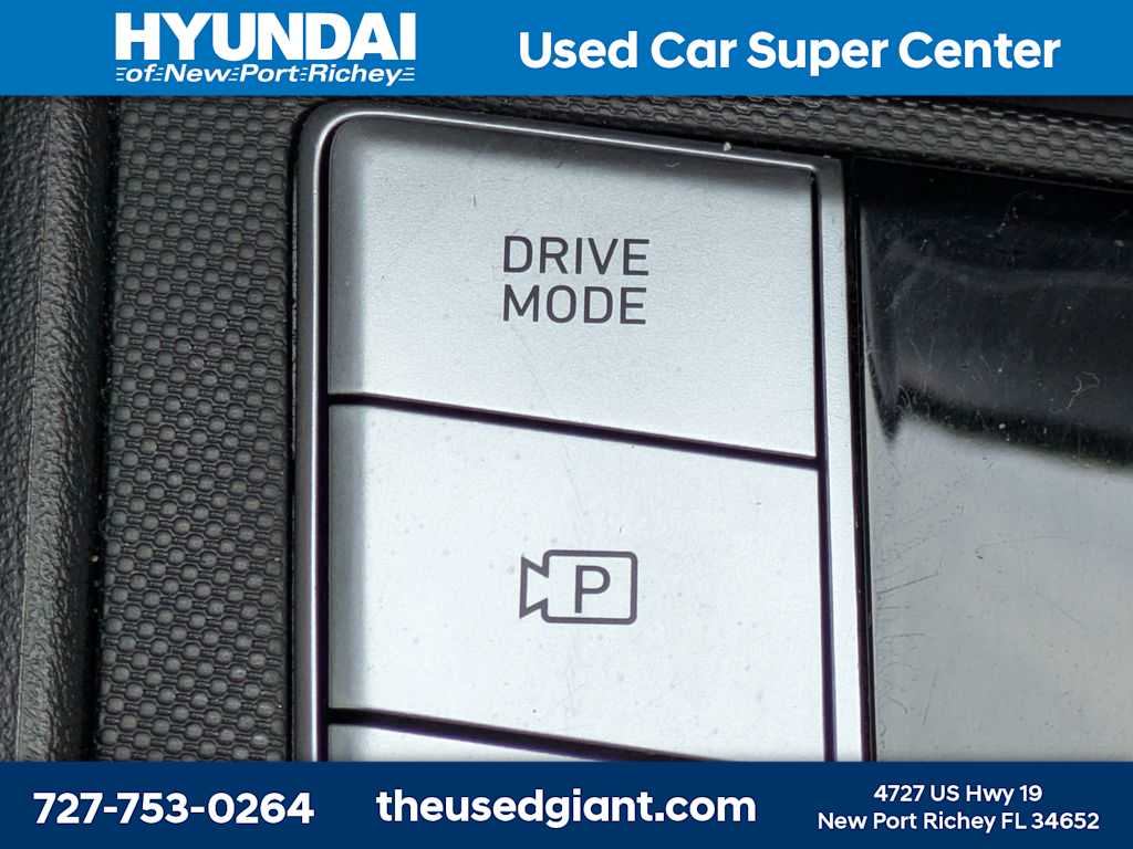 Thumbnail: 2022 Hyundai Elantra - 23