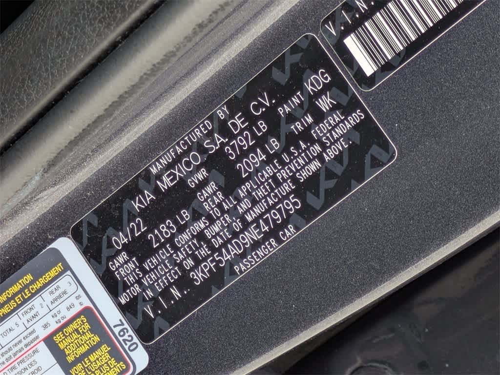 Thumbnail: 2022 Kia Forte - 39