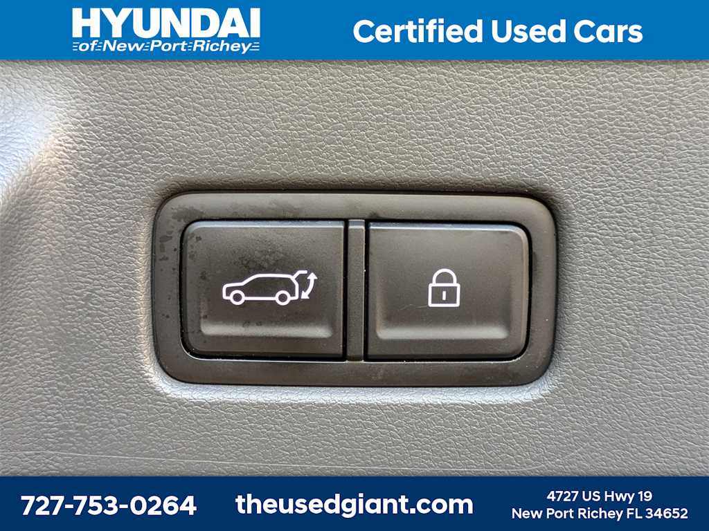 Thumbnail: 2024 Hyundai Santa Fe - 13