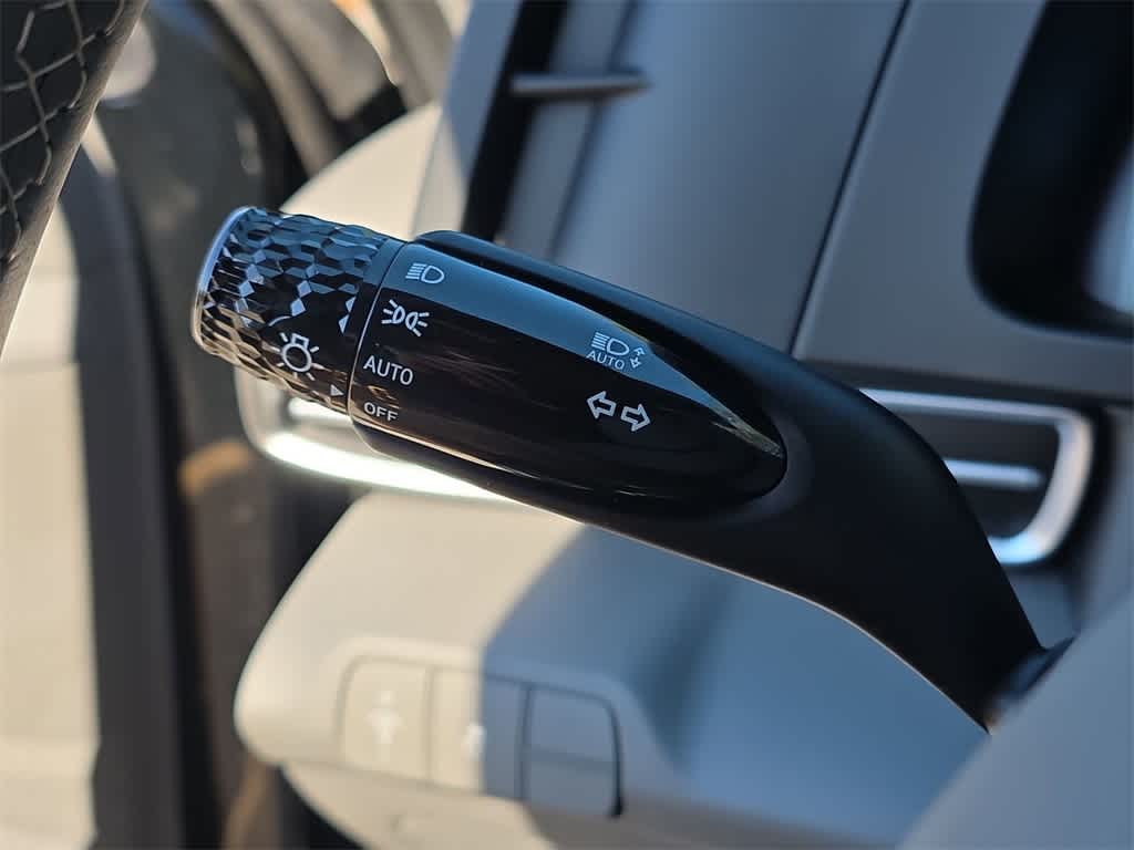 Thumbnail: 2025 Hyundai Elantra - 26