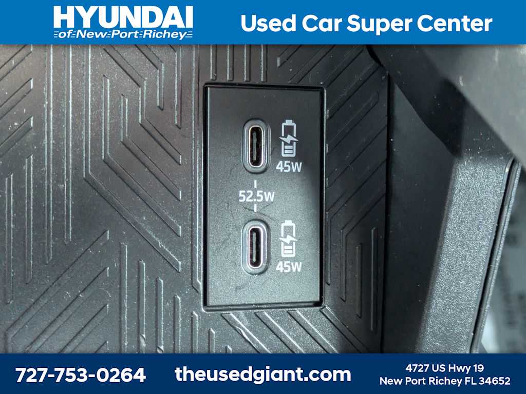 Thumbnail: 2024 Toyota Tacoma - 22