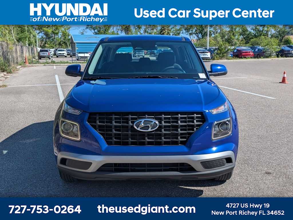 Thumbnail: 2023 Hyundai Venue - 8