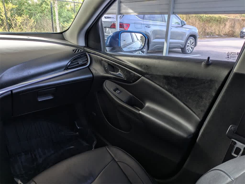 Thumbnail: 2017 Chevrolet Volt - 17