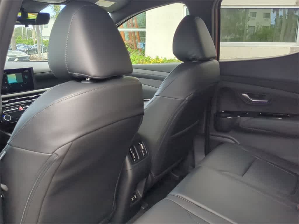 Thumbnail: 2026 Hyundai Santa Cruz - 18