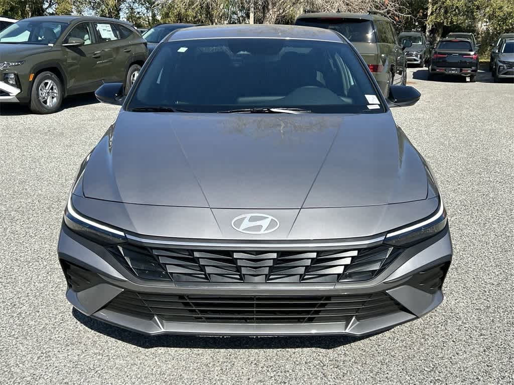 Thumbnail: 2025 Hyundai Elantra - 8