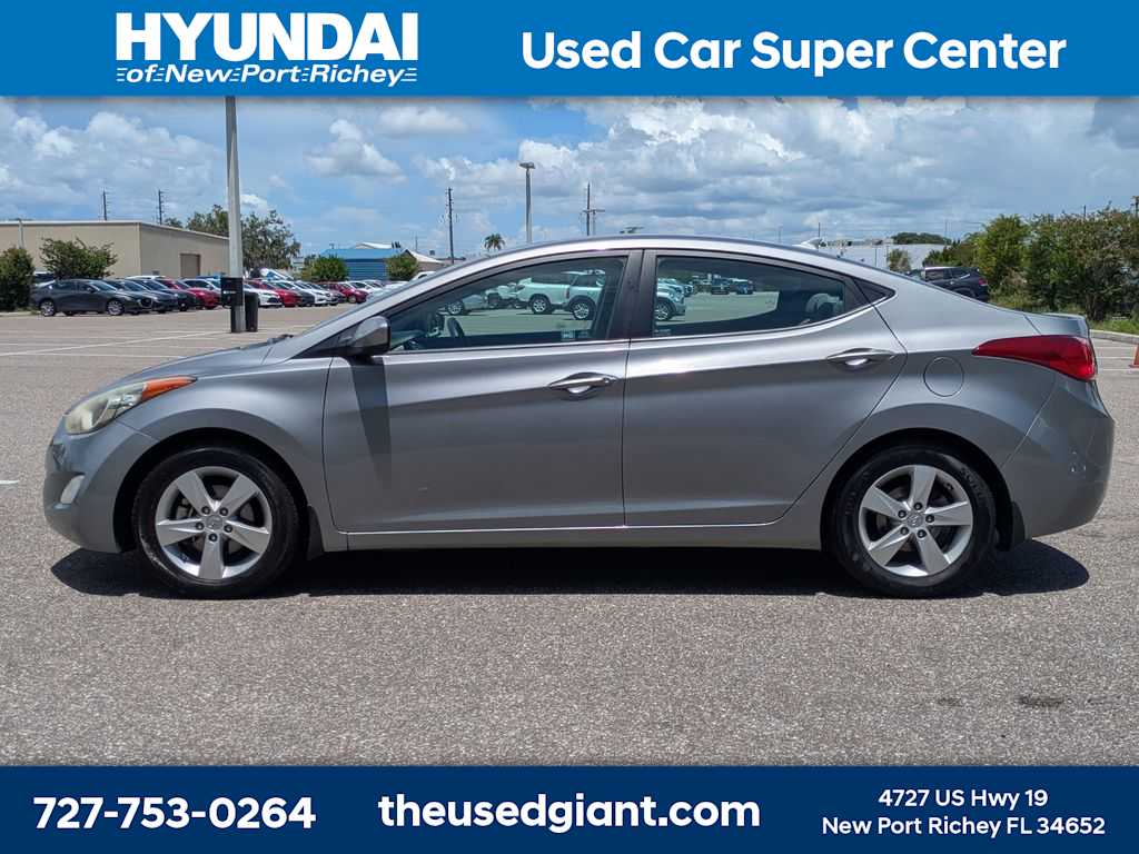 Thumbnail: 2013 Hyundai Elantra - 2
