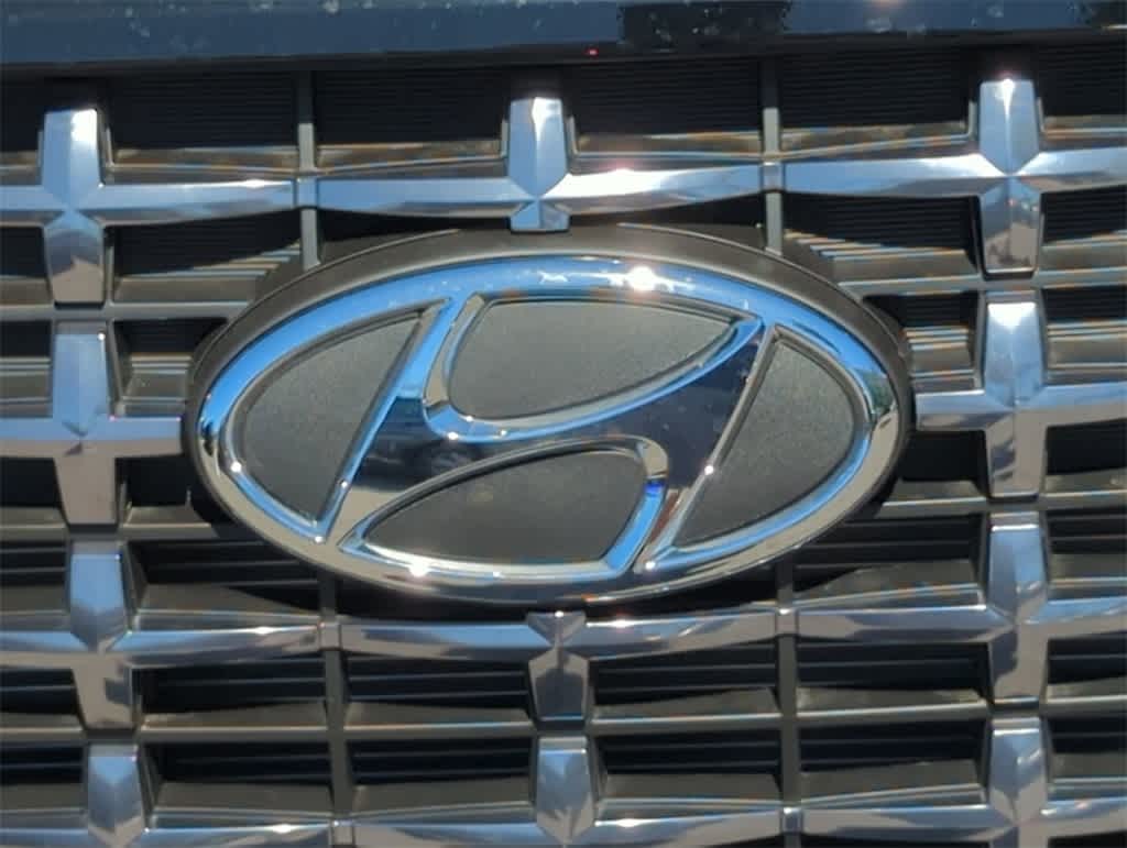 Thumbnail: 2025 Hyundai Venue - 10