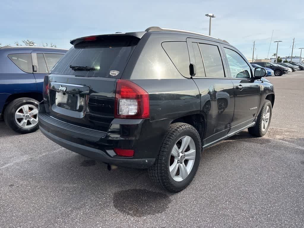 Thumbnail: 2017 Jeep Compass - 3