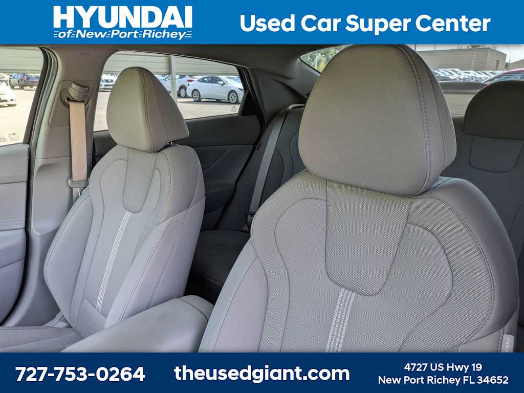 Thumbnail: 2025 Hyundai Elantra - 7