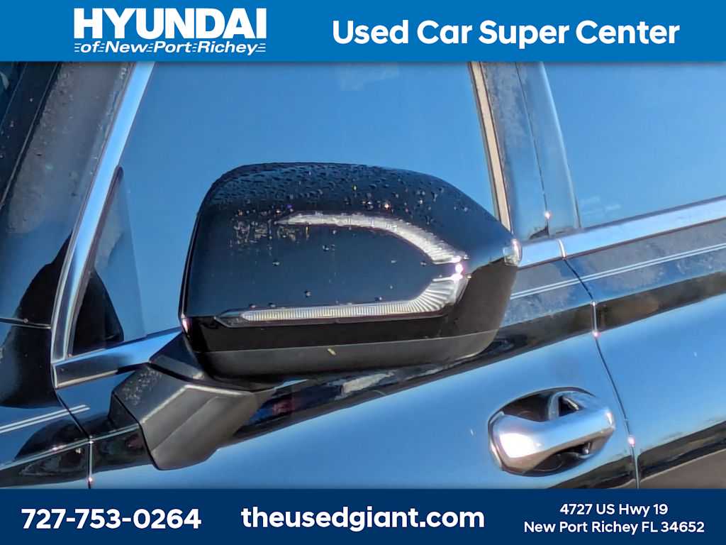 Thumbnail: 2023 Hyundai Palisade - 11