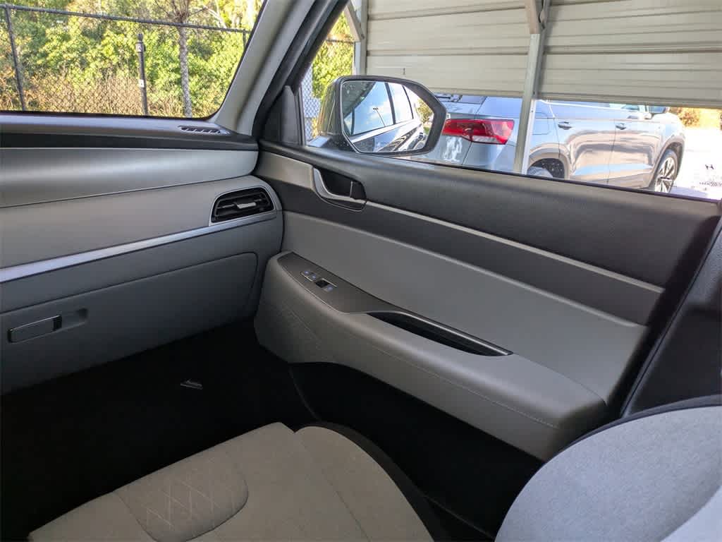 Thumbnail: 2022 Hyundai Palisade - 22