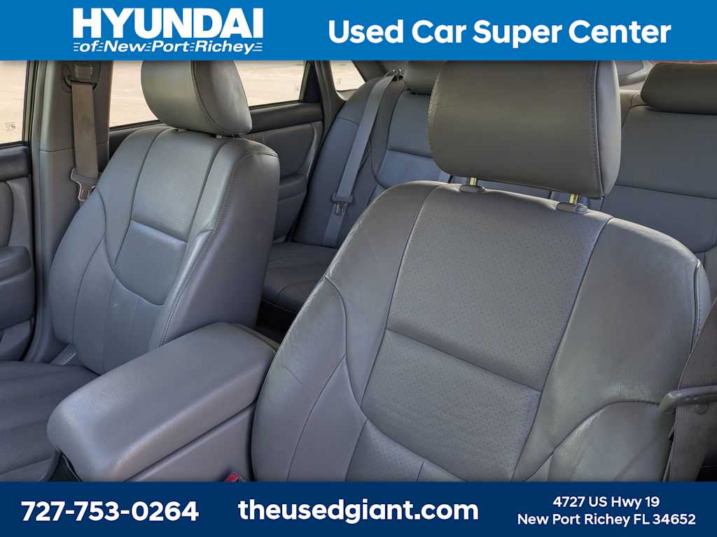 Thumbnail: 2004 Toyota Avalon - 7
