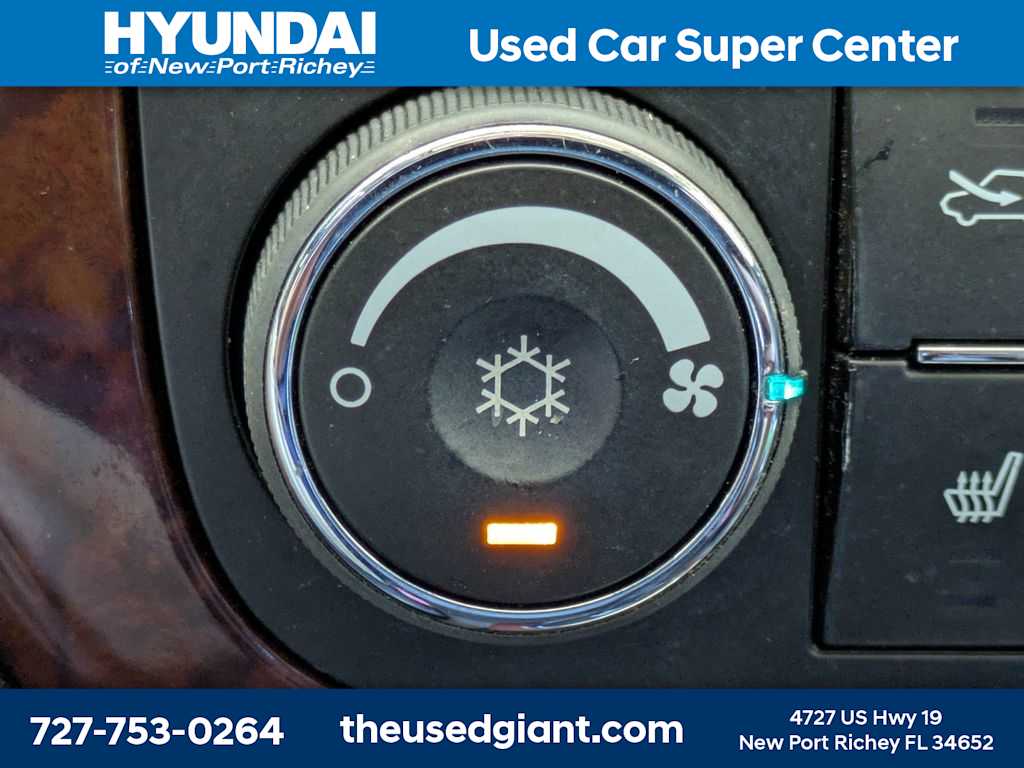 Thumbnail: 2011 Chevrolet Impala - 24